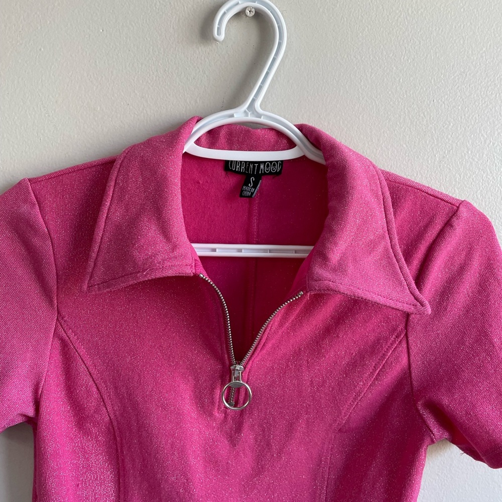 HOT PINK SHORT SLEEVE SKIRT SET DOLLS KILL SILVER ZIPPERS GLITTER STRETCH - Picture 7 of 17